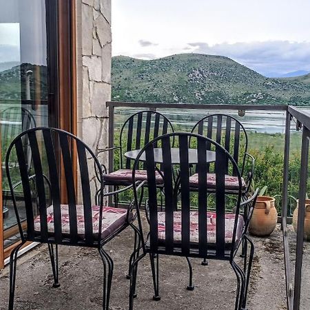 Holiday Home Haustor With Skadar Lake View Podgorica Luaran gambar