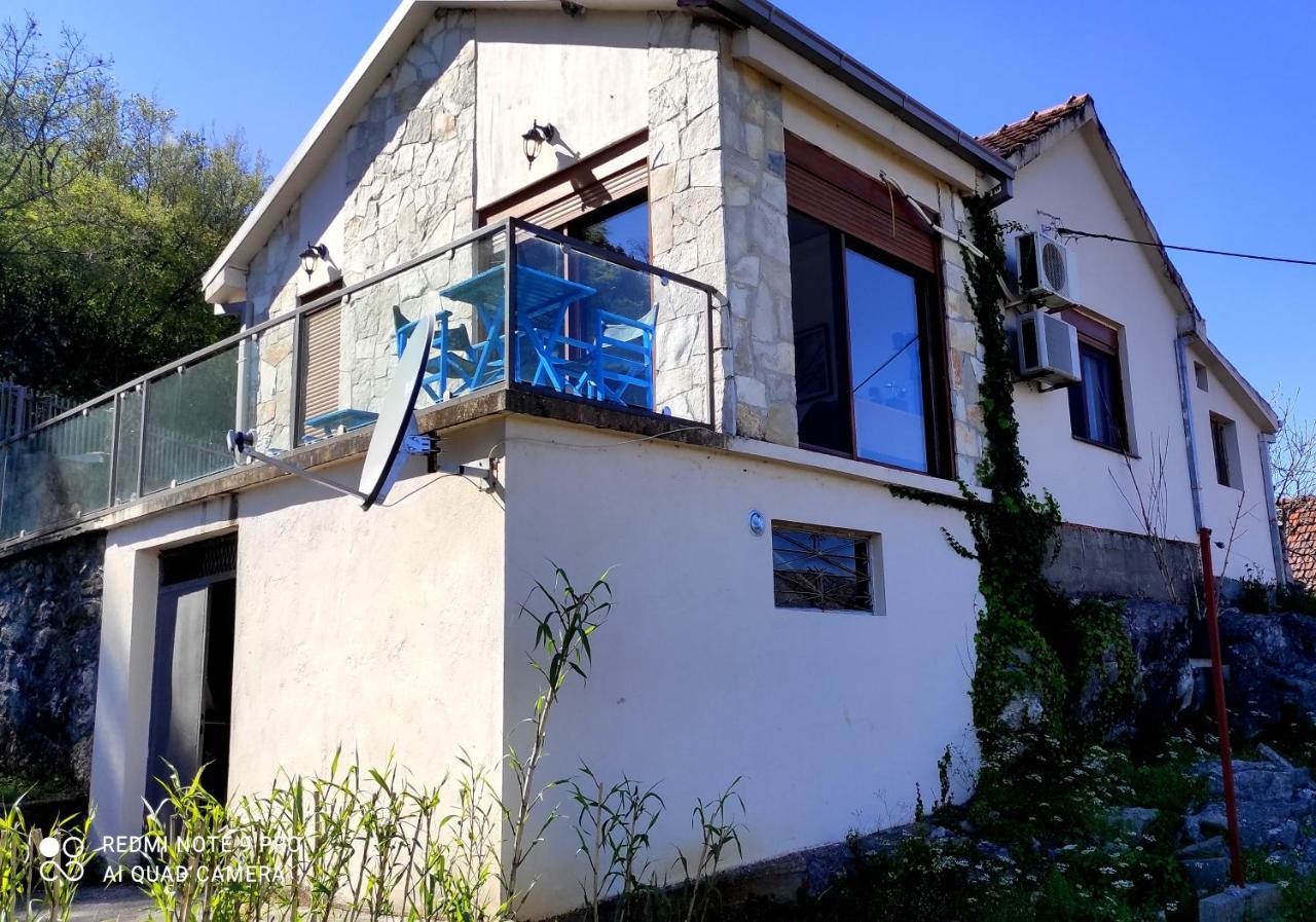 Holiday Home Haustor With Skadar Lake View Podgorica Luaran gambar